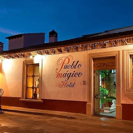 Hotel Pueblo Magico Пацкуаро Екстер'єр фото