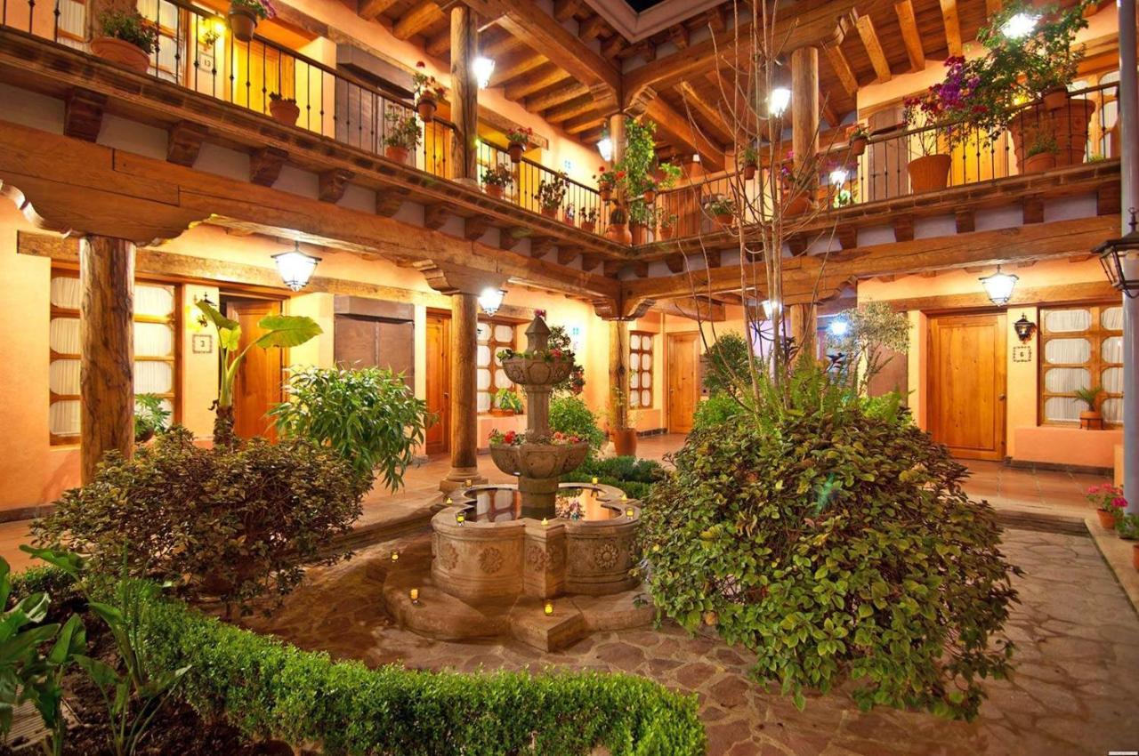Hotel Pueblo Magico Пацкуаро Екстер'єр фото