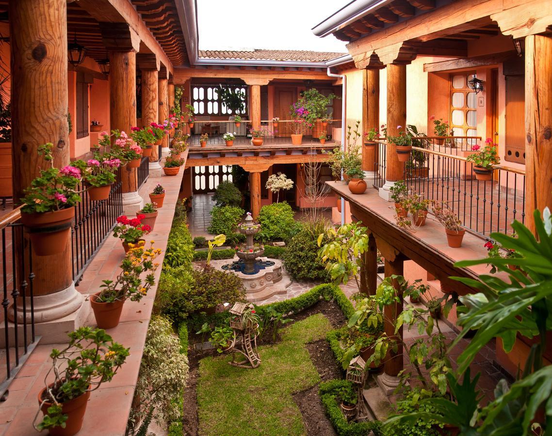 Hotel Pueblo Magico Пацкуаро Екстер'єр фото